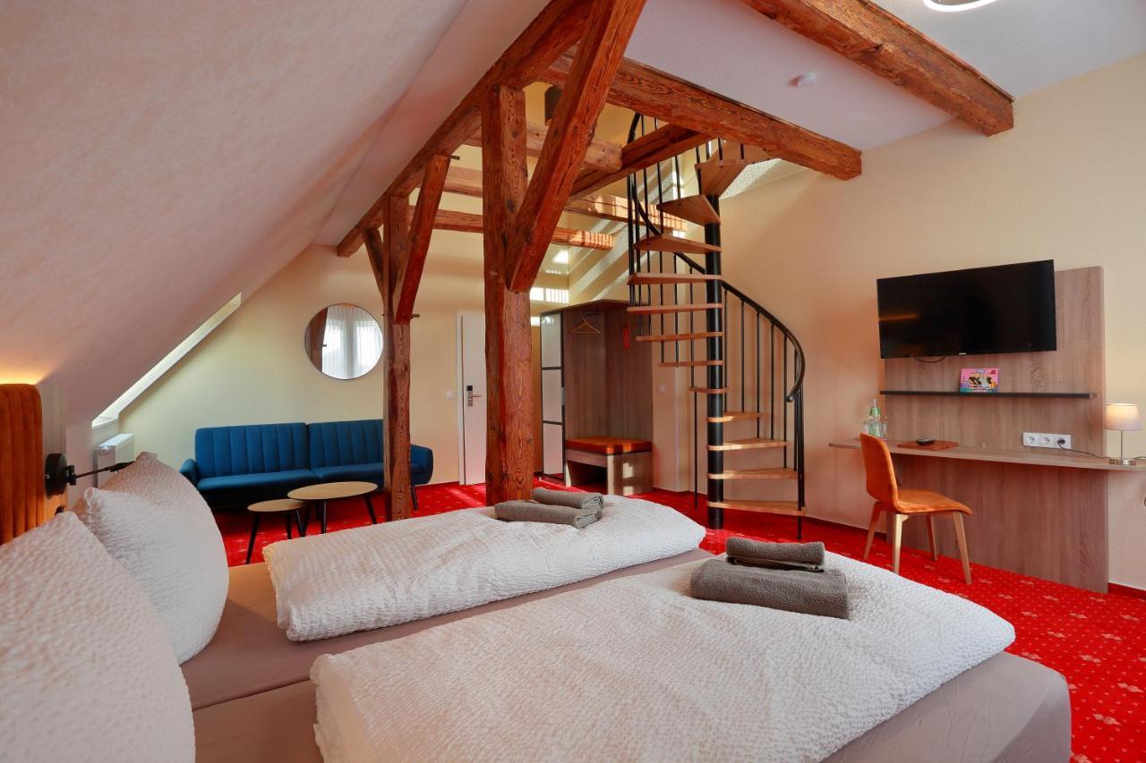 Landhotel & Brauhaus Prignitzer Hof Прицвальк Экстерьер фото