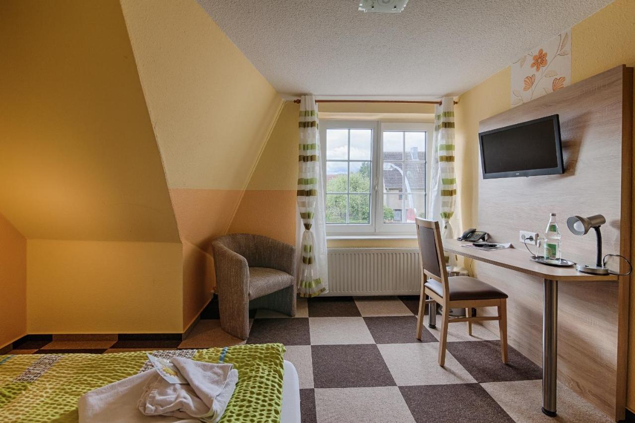 Landhotel & Brauhaus Prignitzer Hof Прицвальк Экстерьер фото